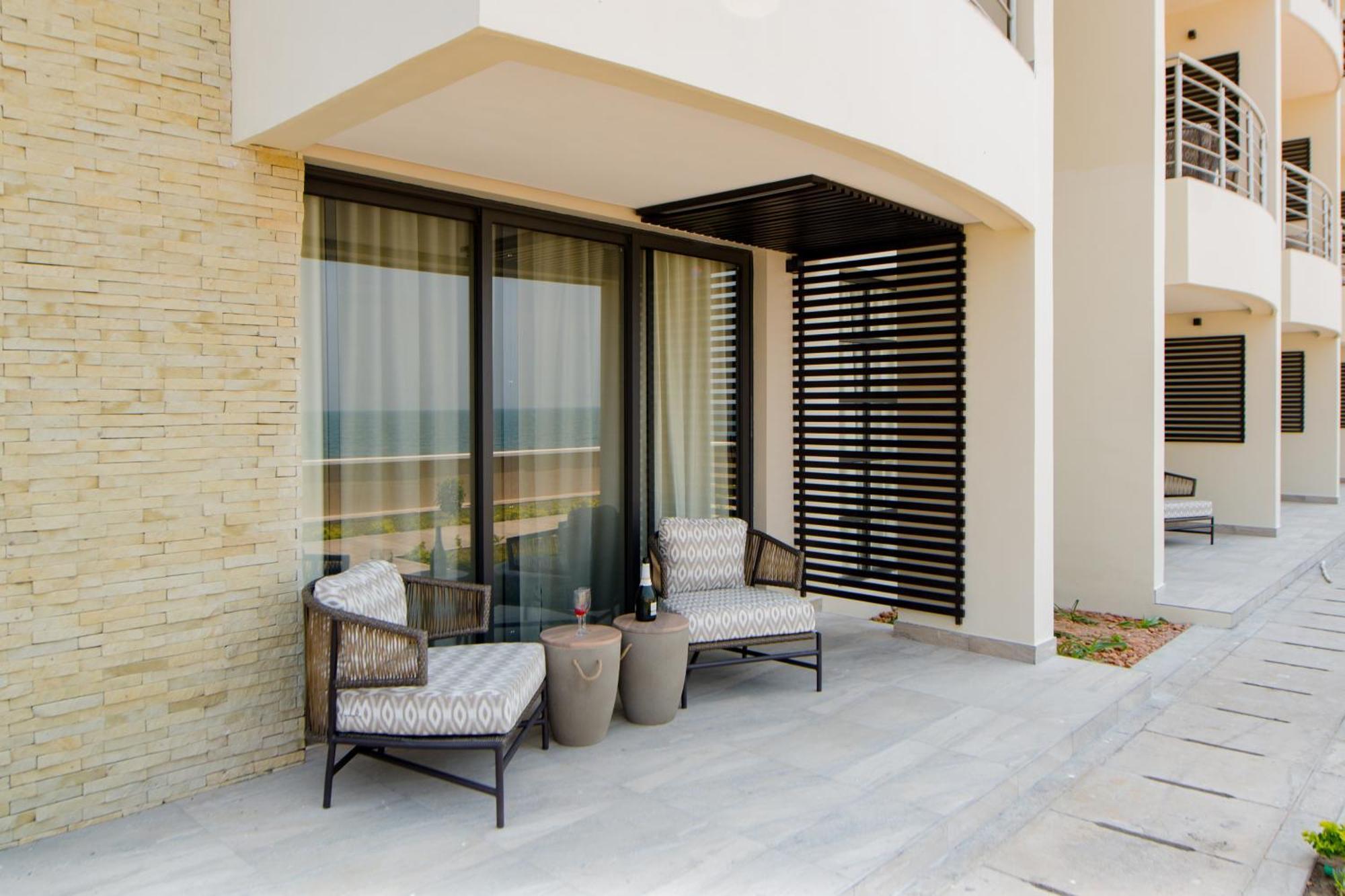 Sunbird Waterfront Hotel Salima Exterior photo